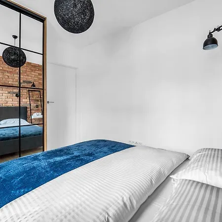 Vistula Loft Blue By Bookinghost Warszawa
